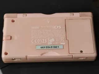 Nintendo DS Rosa con defectos