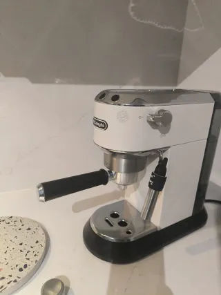 Cafetera espresso De'Longhi