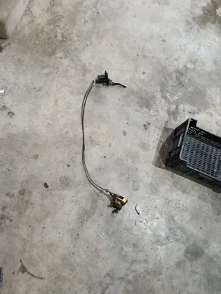 Pinza de freno Yamaha aerox