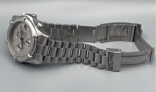 TAG Heuer 2000 Professional Quartz Chronograph