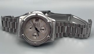 TAG Heuer 2000 Professional Quartz Chronograph