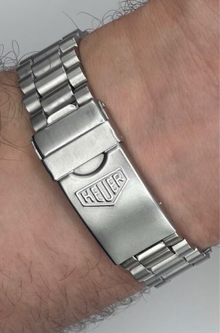 TAG Heuer 2000 Professional Quartz Chronograph