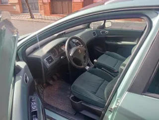 Peugeot 307 2004