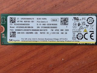 SSD 256GB NVMe M.2 PCIe Gen 4 x4