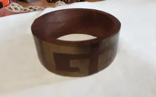 Bracciale in legno e metallo