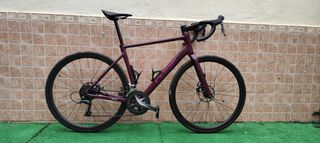 Bicicleta de carretera CUBE