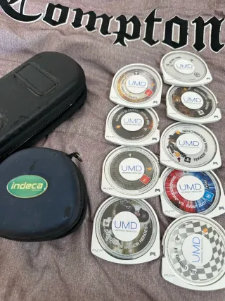 PSP Sony + 7 juegos