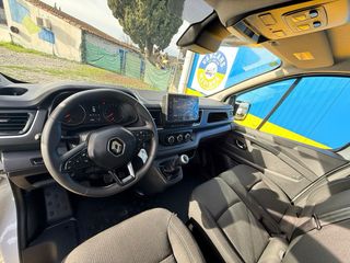 Renault Trafic 2023