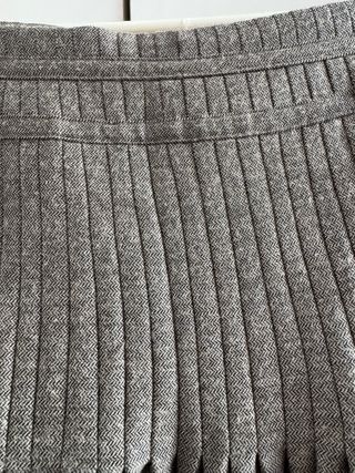 Falda Massimo Dutti gris talla 38