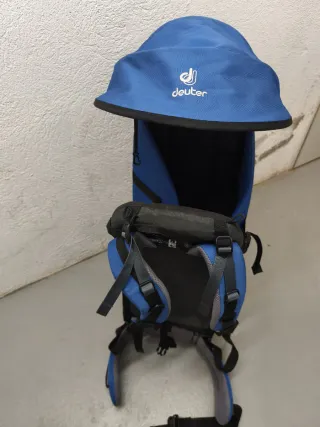 Mochila Portabebés Montaña Deuter Azul
