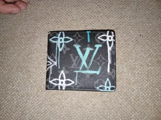 Portafoglio Louis Vuitton Nero e Turchese