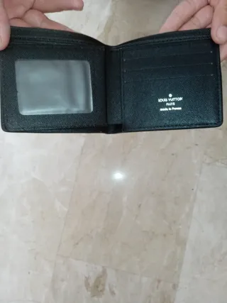 Portafoglio Louis Vuitton Nero e Turchese