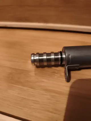 Solenoide VVT Válvula de Control de Aceite - Motor