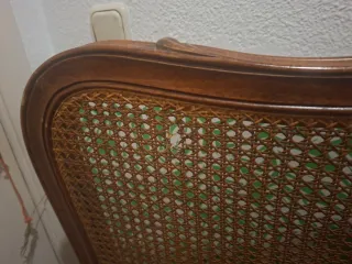 Cabecero estilo Luis XV madera y rejilla