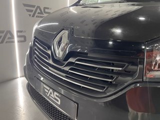 Renault Trafic Passenger Edition Largo Energy dCi 92 kW (125 CV) Twin Turbo
