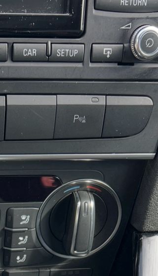 Botonera Audi A3 8P Restyling con Botón Parking