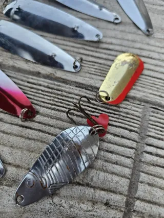 Lote 8 Cucharas Señuelos Pesca