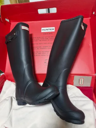 Botas de agua Hunter Negras + 3 pares calcetines