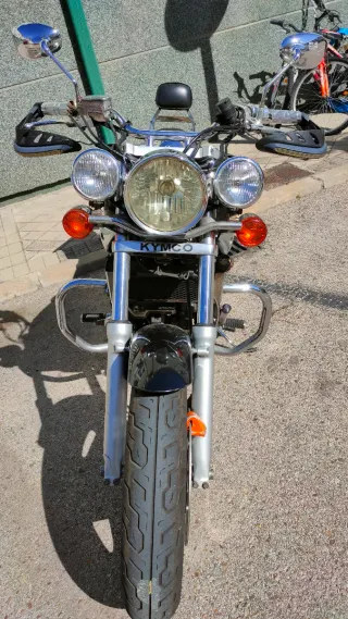 Moto Kymco Venox 250 i.e. Cruiser