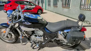 Moto Kymco Venox 250 i.e. Cruiser