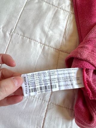 Felpa con cappuccio tie-dye rosa e rosso