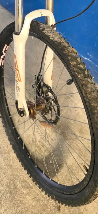 Rueda delantera 26 con freno de disco