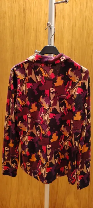 Blusa Invierno Mujer Talla L, marca Surkana