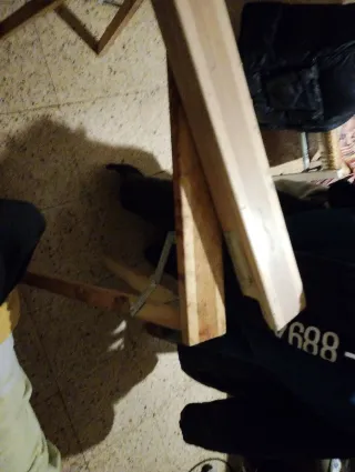 Caballete plegable nuevo precintado.2caballetes.