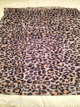 Fular de algodón estampado