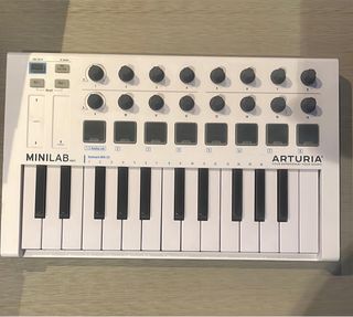 Controlador MIDI Arturia MINILAB mkII Blanco