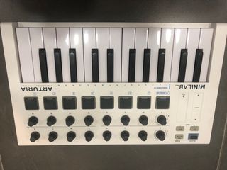 Controlador MIDI Arturia MINILAB mkII Blanco