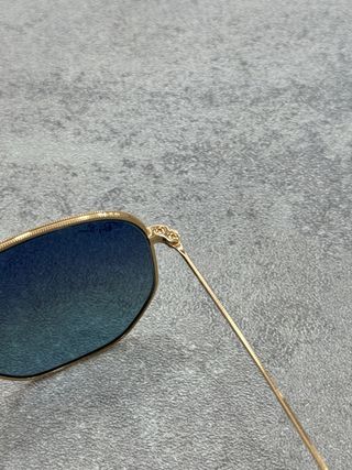 Occhiali da sole Ray-Ban oro e azzurro
