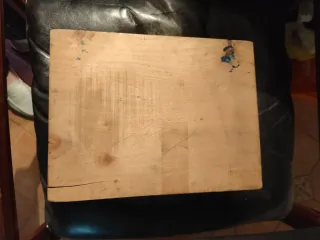 Caja de madera con espejo decorada