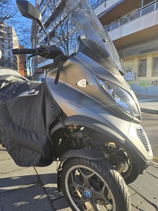 Piaggio  MP3 500