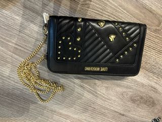 Bolso Love Moschino Negro Corazón Tachuelas