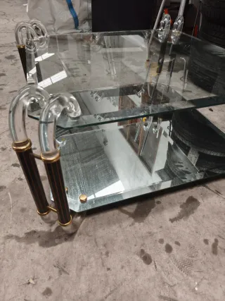 Mesa de centro cristal y metal dorado