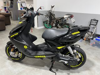 Yamaha Aerox 50cc Scooter