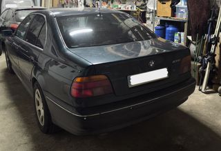 BMW Serie 5 e39 1997  535iA