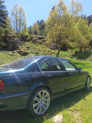 BMW Serie 5 e39 1997  535iA