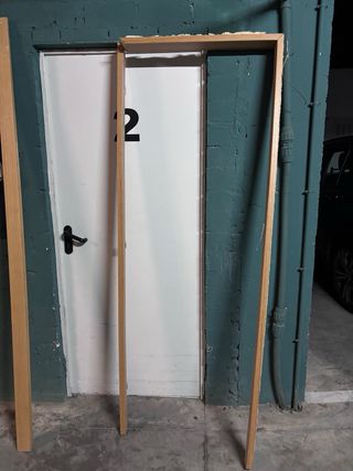 Puerta Roble Nueva con Cristal