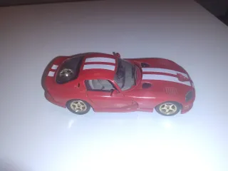Dodge Viper GTS Burago 1:24 Rojo