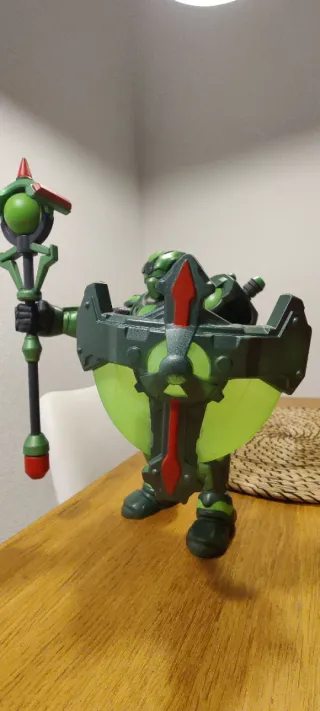 Gormiti Lord Electryon Figura Deluxe