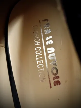 Scarpe Vernice Nere Tg 39.  NUOVE