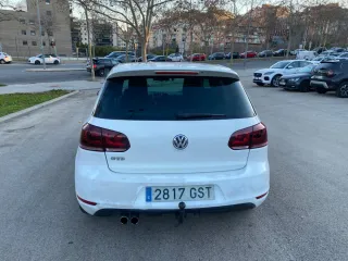 Volkswagen Golf 2010