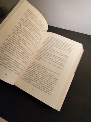 Canción de sangre y oro: Premio de novela Ferna...