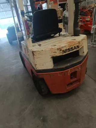 Carretilla elevadora diésel Nissan