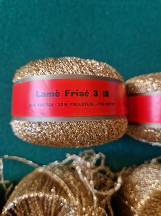 Gomitoli Lamé Frisé 3/18 - Filato Dorato