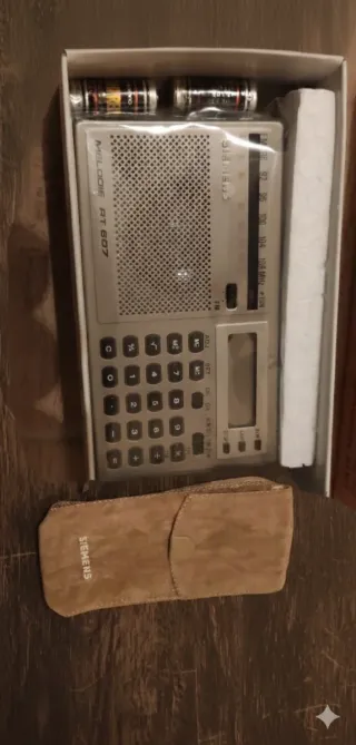 Radio vintage Siemens Melodie RT 607 Calculadora