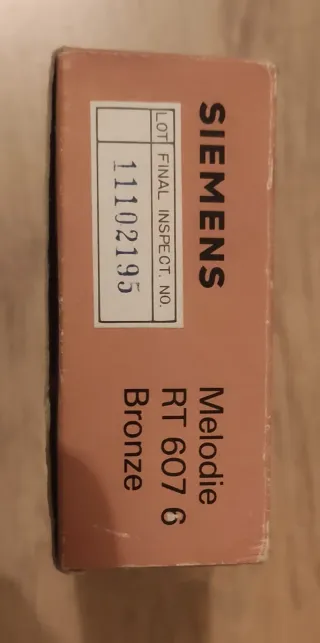 Radio vintage Siemens Melodie RT 607 Calculadora