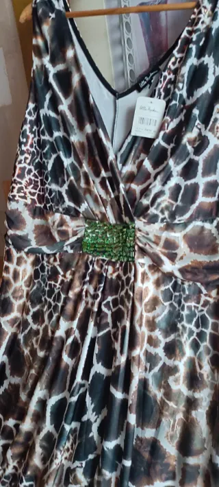 Vestido largo fiesta estampado animal y hojas